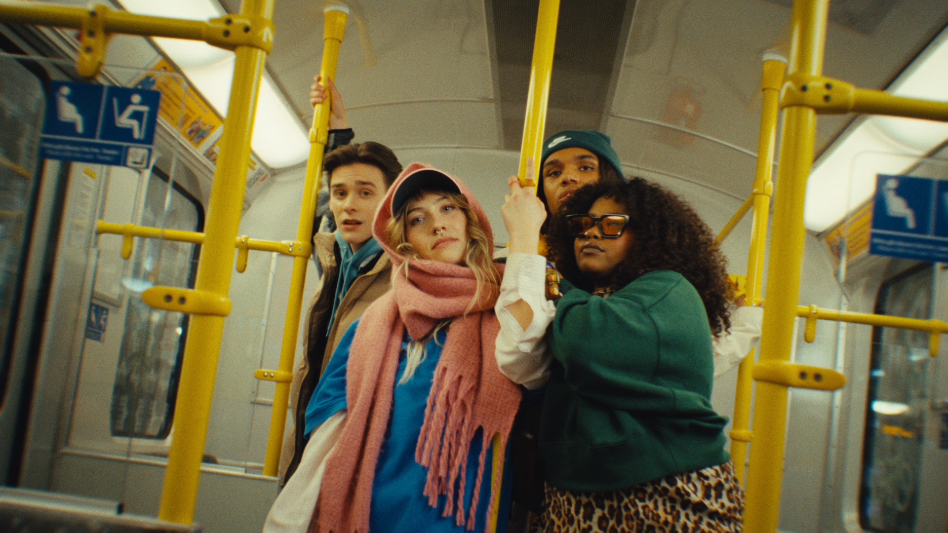 OTTO_X_NIKE_DC_PRORES_HD_still_002
